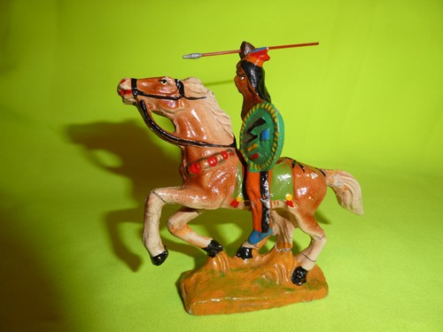 Ddr indianerfigur krieger - ,