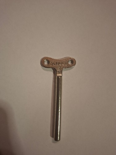 Bleschspielzeug schlüssel - bleschspielzeug,