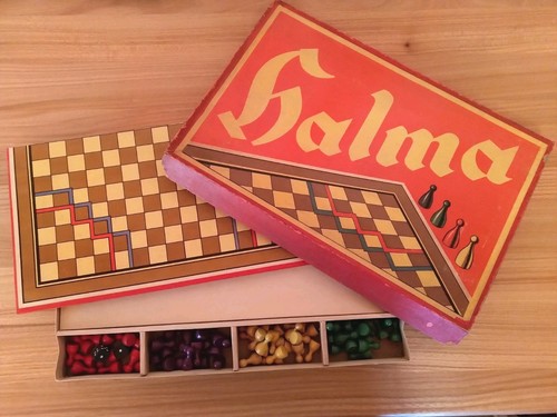 Brettspiel halma für 4 - halma,