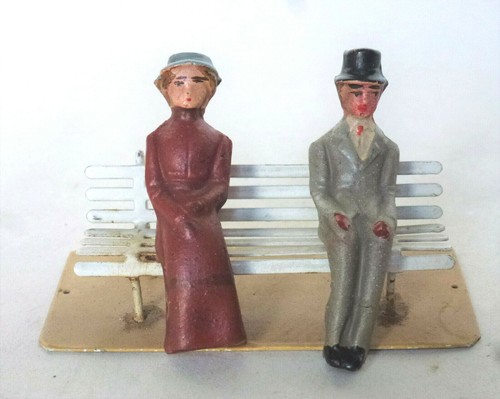 Altes figurenpaar aus - figurenpaar, masse