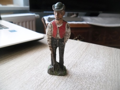Massefigur knecht bauer - massefigur,, 9cm.